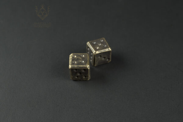 2 brass dice